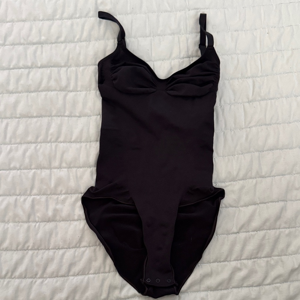 SKIMS Black Shapewear Bodysuit